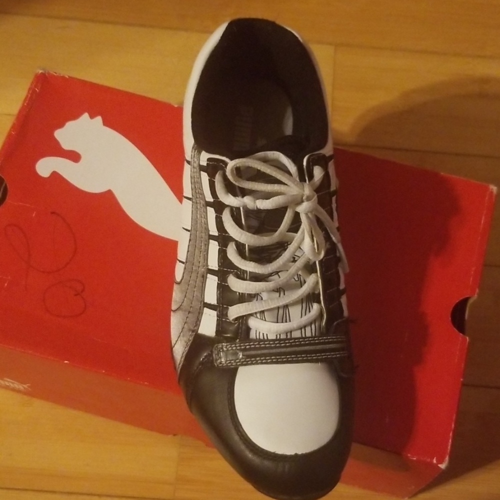 PUMA - Picture 2 of 4